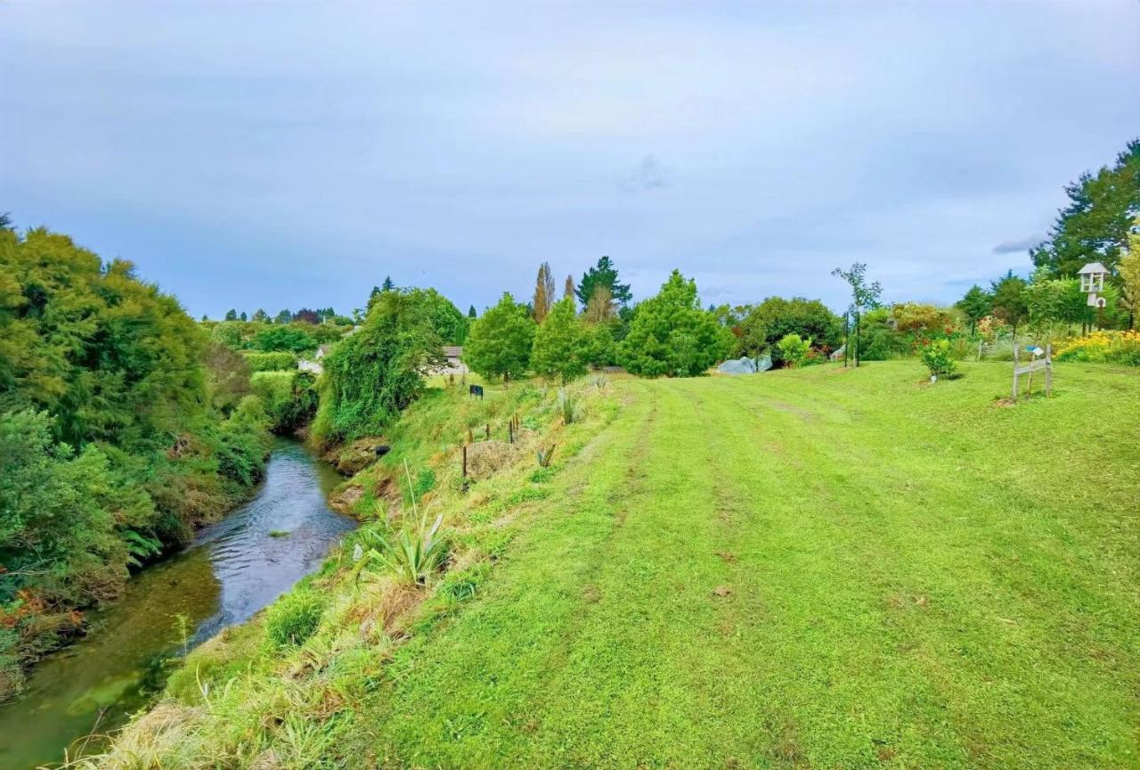 Tranquil Stream Villa Rotorua Exterior foto